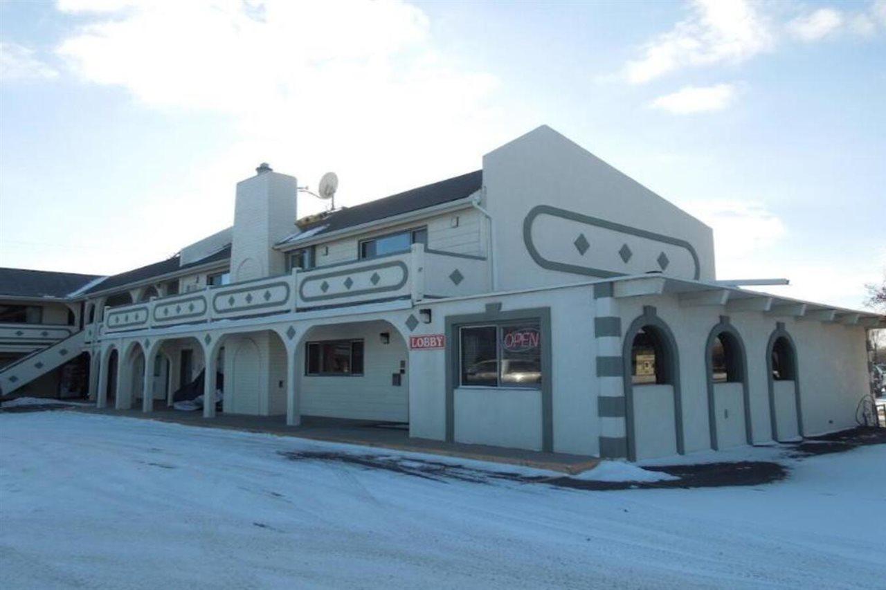 Days Inn 里弗顿 外观 照片